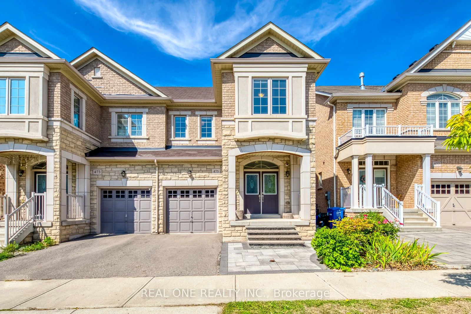 Semi-Detached in Oakville