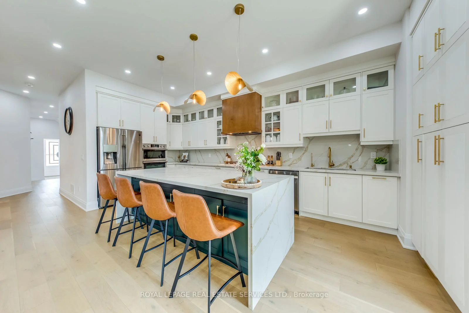 3450 Post Road, Oakville, ON L6H 0Y9