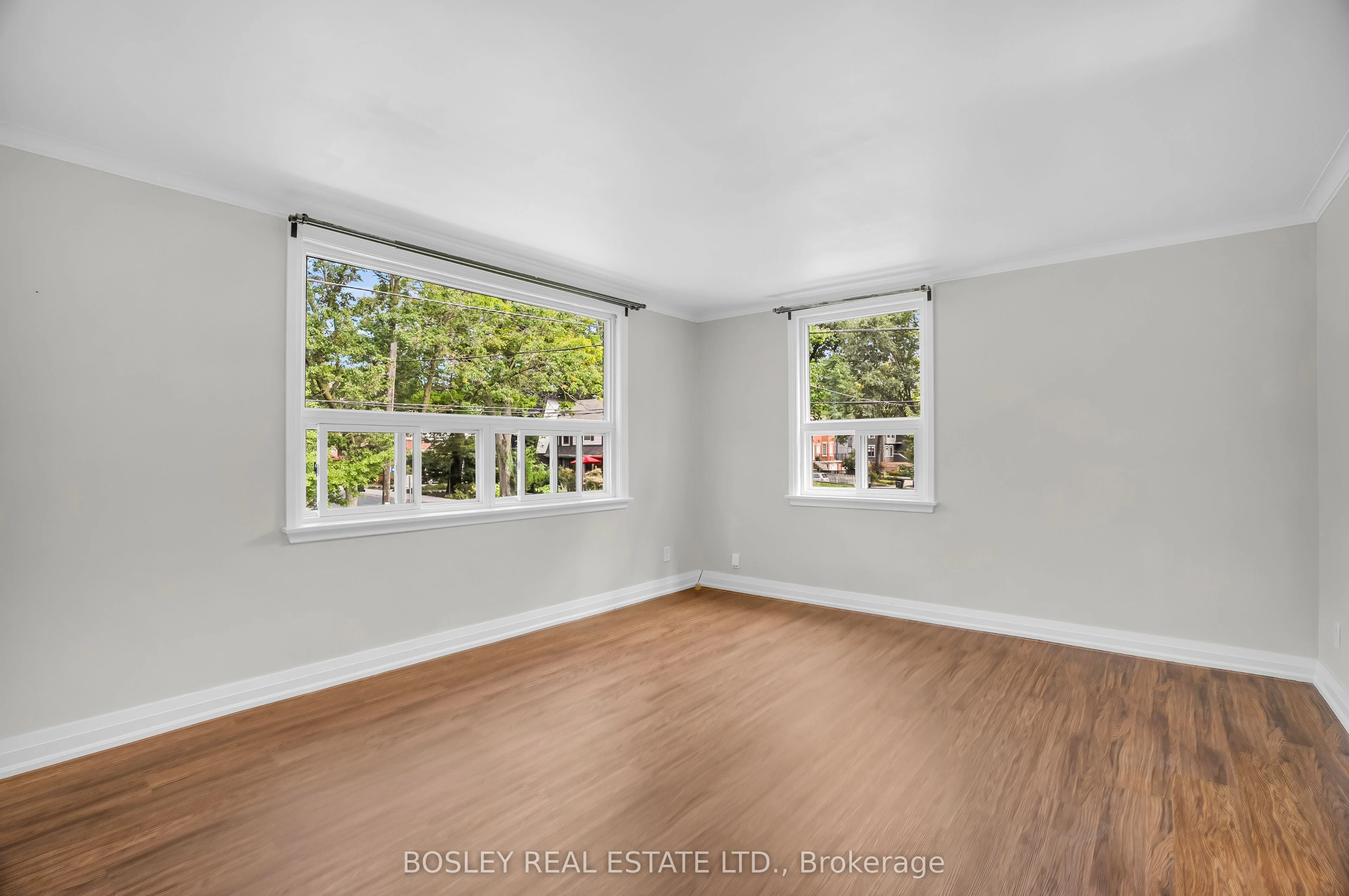 41 Marina Avenue 5, Toronto W06, ON M8W 1K5