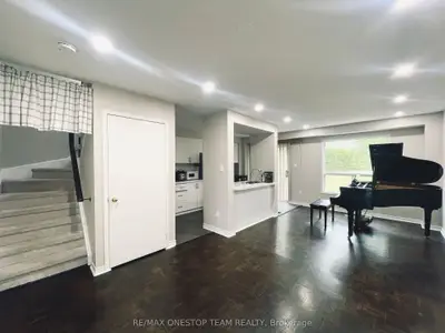 Condo Townhouse in Oakville
