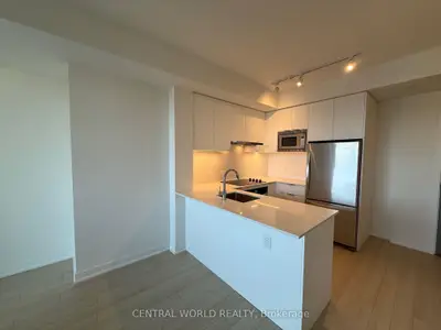 Condo Apartment in Oakville
