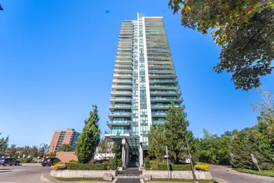Condo Apartment in Brampton