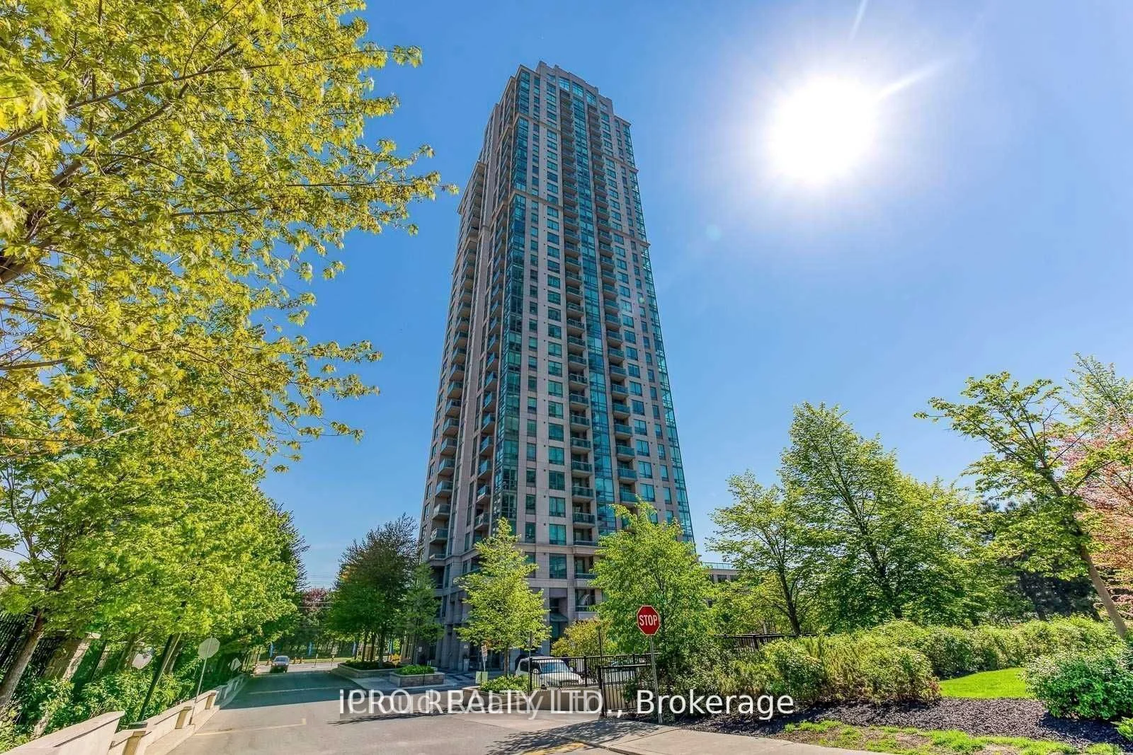 3504 Hurontario Street 2310, Mississauga, ON L5B 0B9
