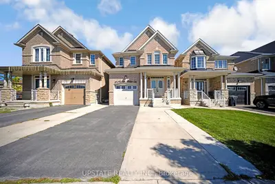 Detached in Brampton