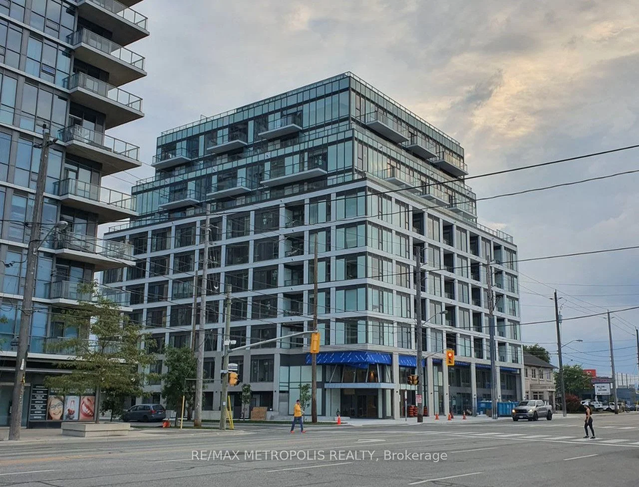 #607 1195 The Queensway, Toronto W08, ON, M8Z 1R7
