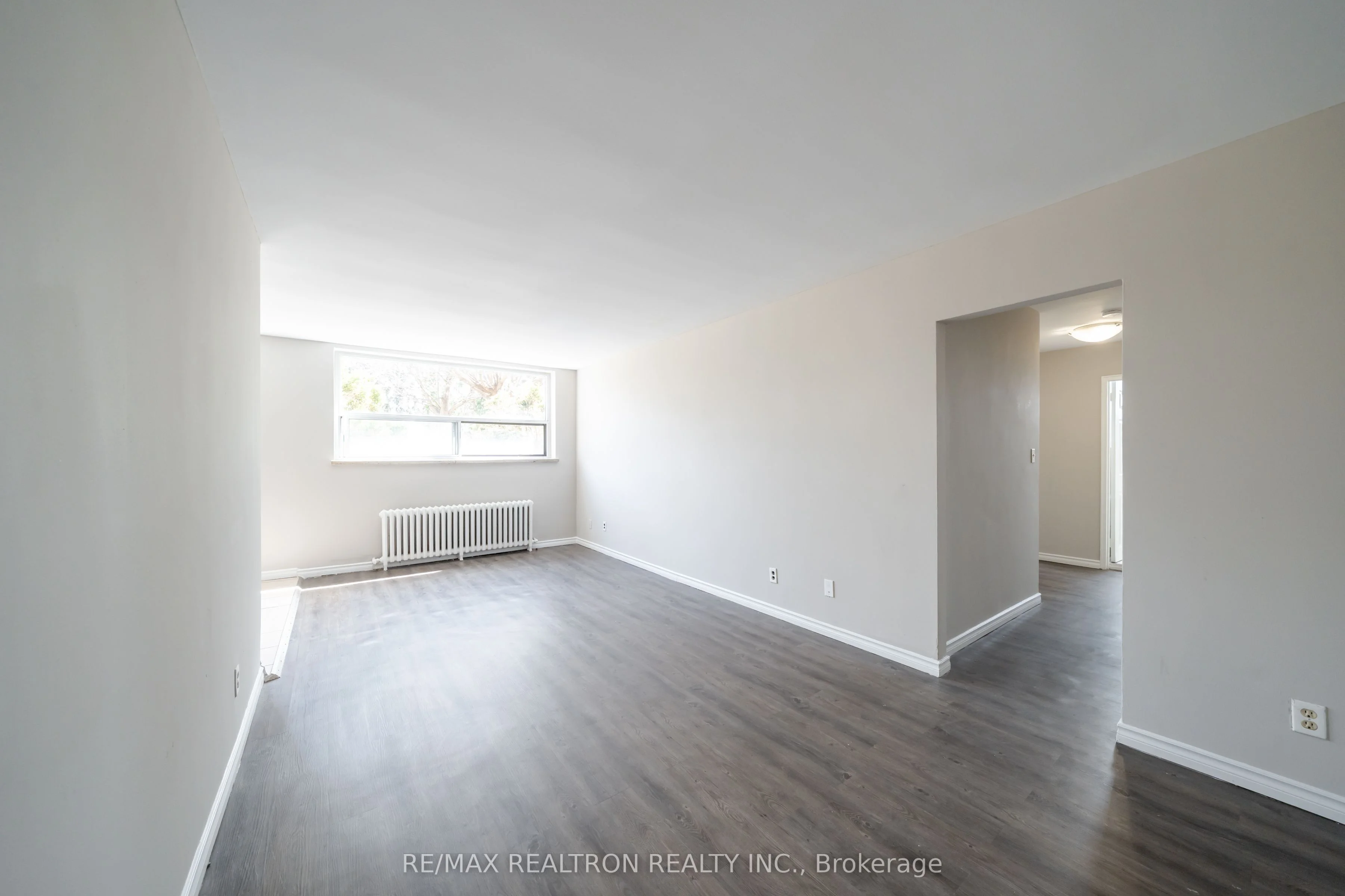 2043 Prospect Street 43, Burlington, ON L7R 1Z2