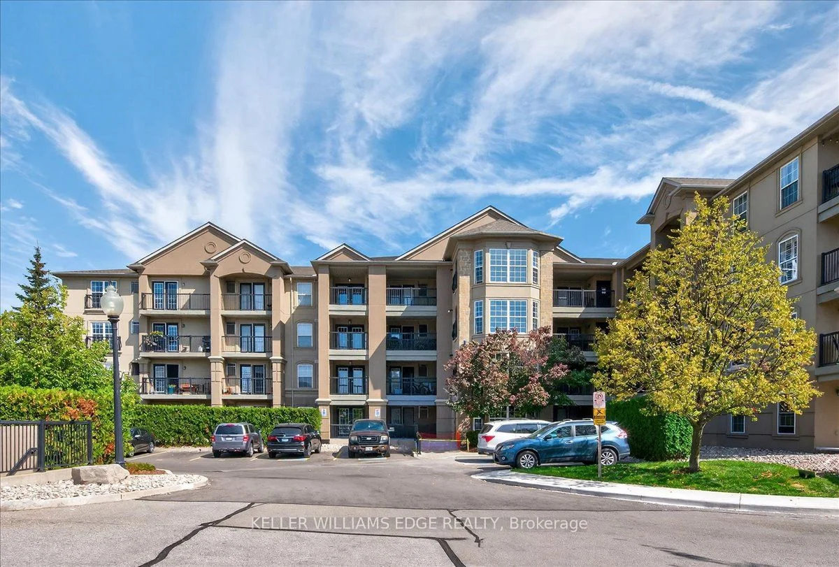 2055 Appleby Line 402, Burlington, ON L7L 7H1