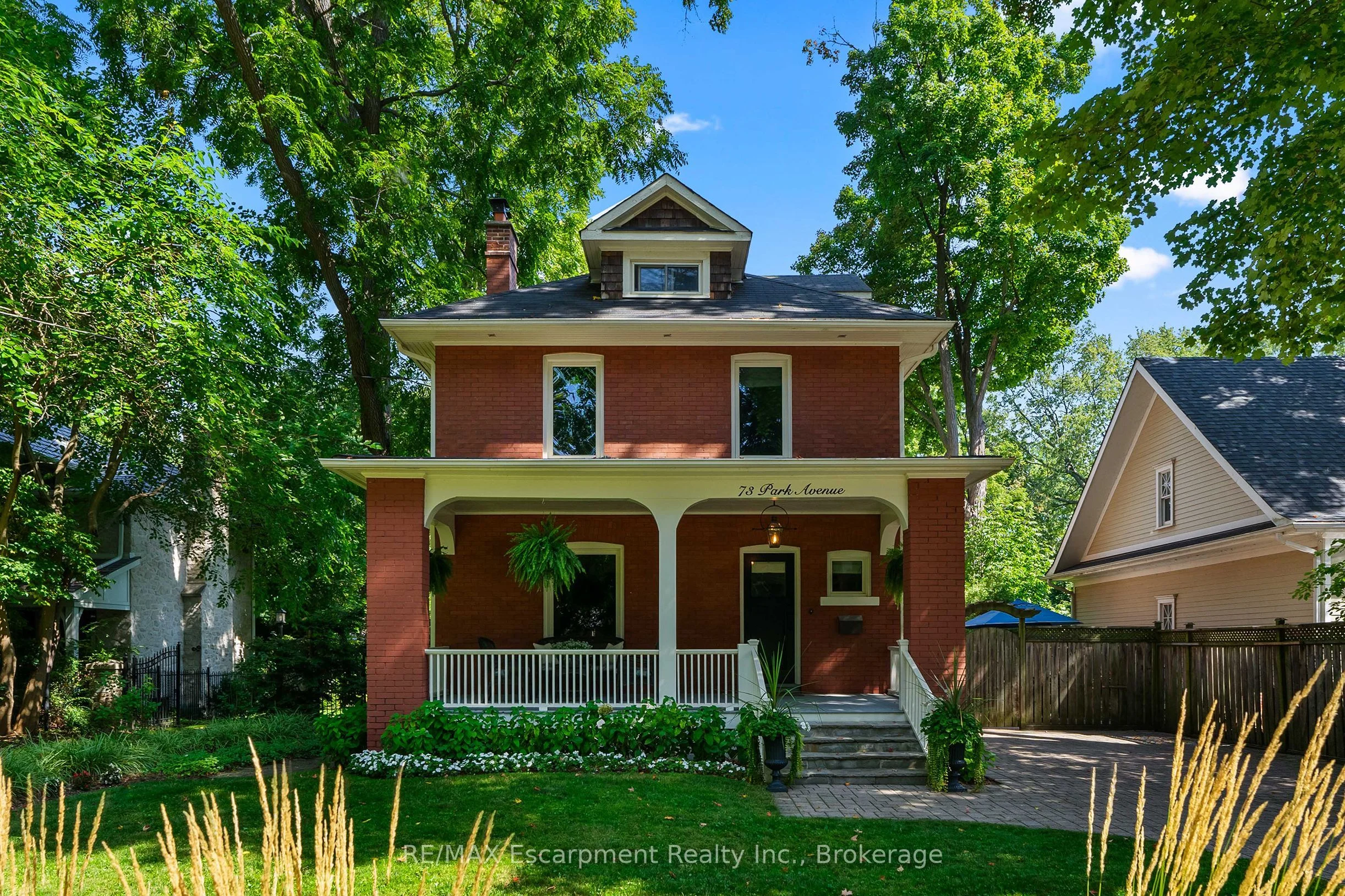 73 Park Avenue, Oakville, ON L6J 3Y1
