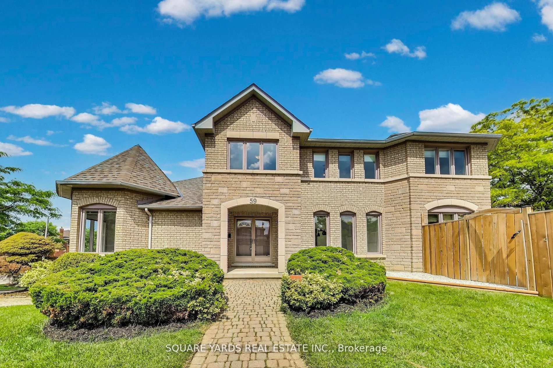59 Adirondack Crescent, Brampton, ON L6R 1E5
