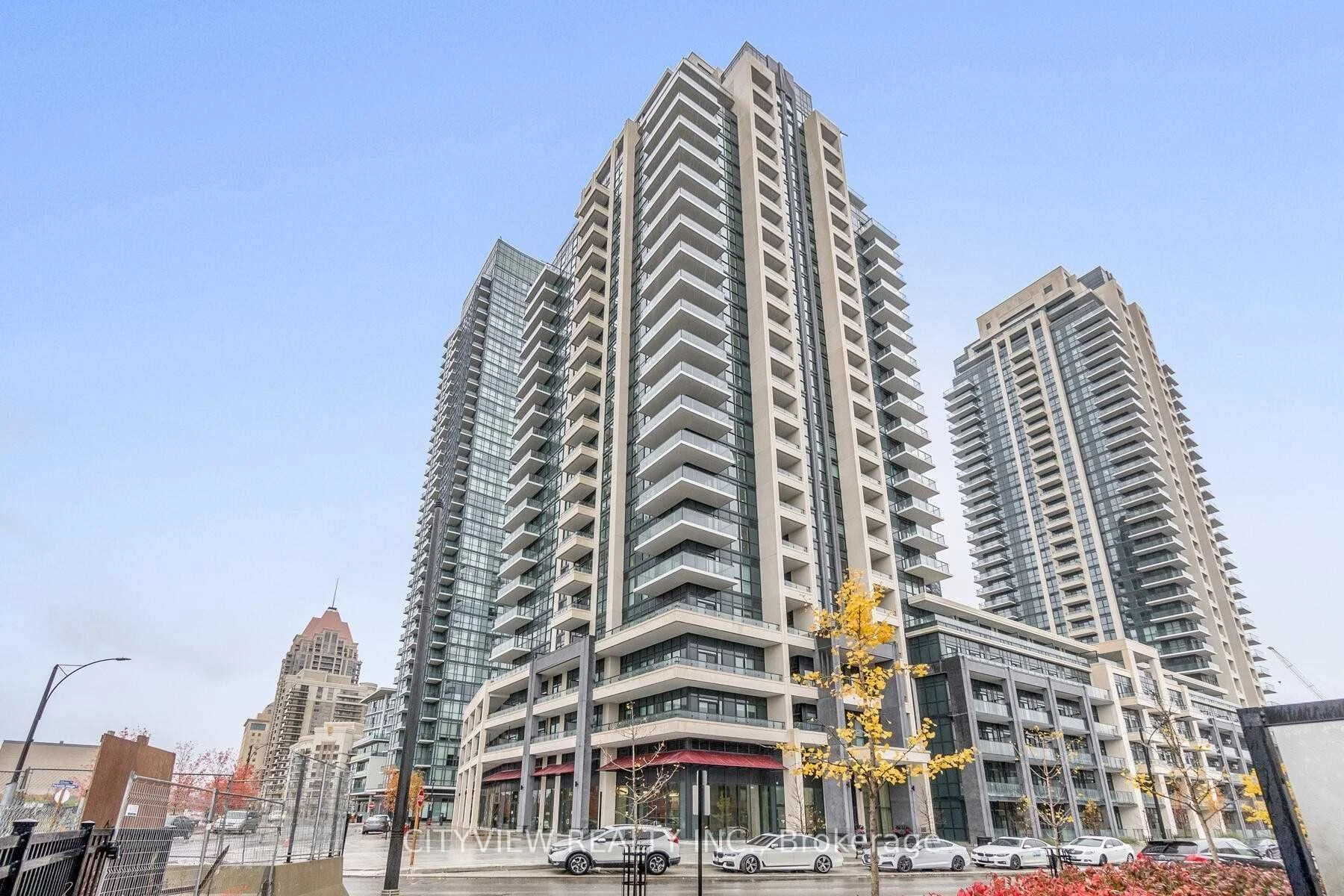 Condo Apartment in Mississauga
