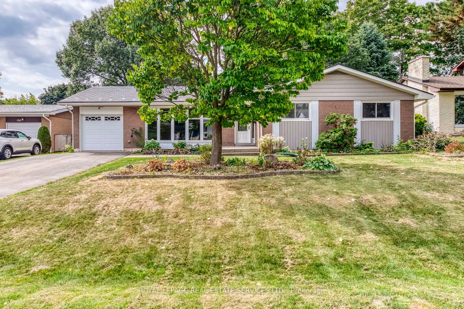 1311 Elgin Crescent, Oakville, On L6h 2j9
