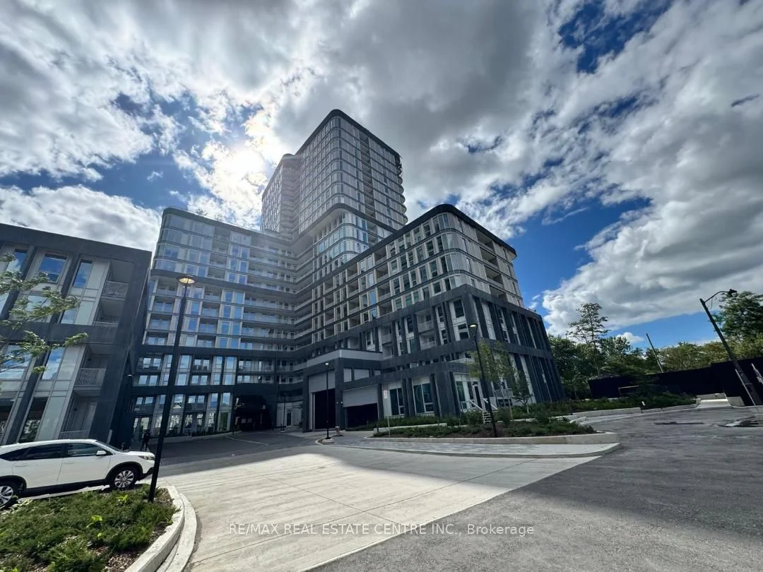 3240 William Coltson Avenue 718, Oakville, ON L6H 8C8
