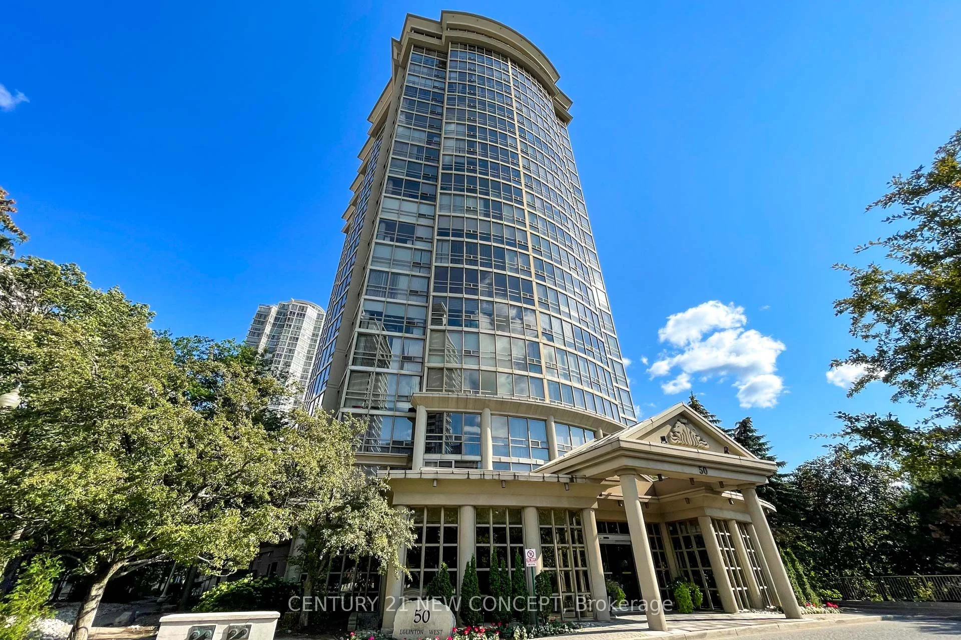 50 Eglinton Avenue 1105, Mississauga, ON L5R 5P5