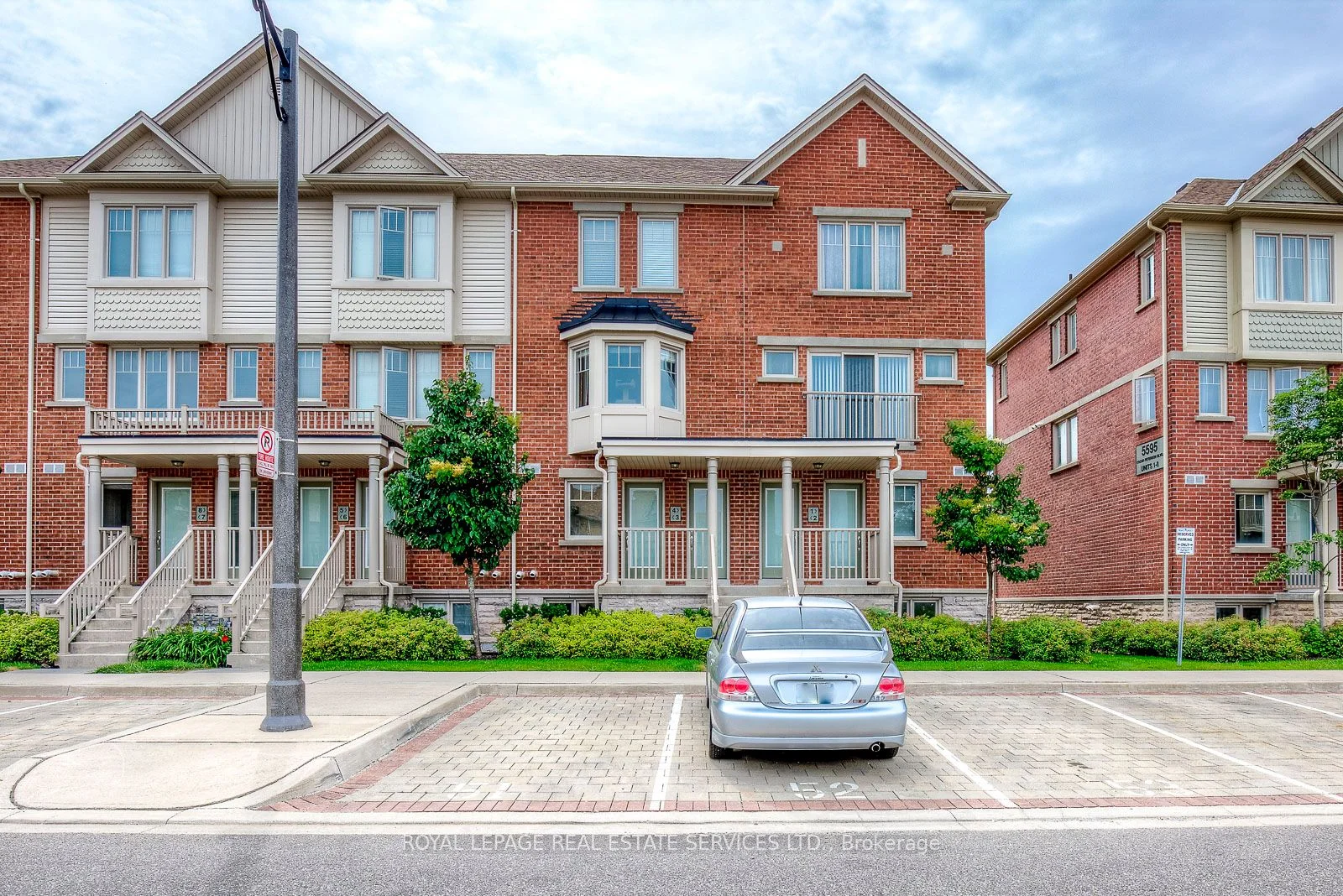 5605 Oscar Peterson Boulevard 3, Mississauga, ON L5M 0T2