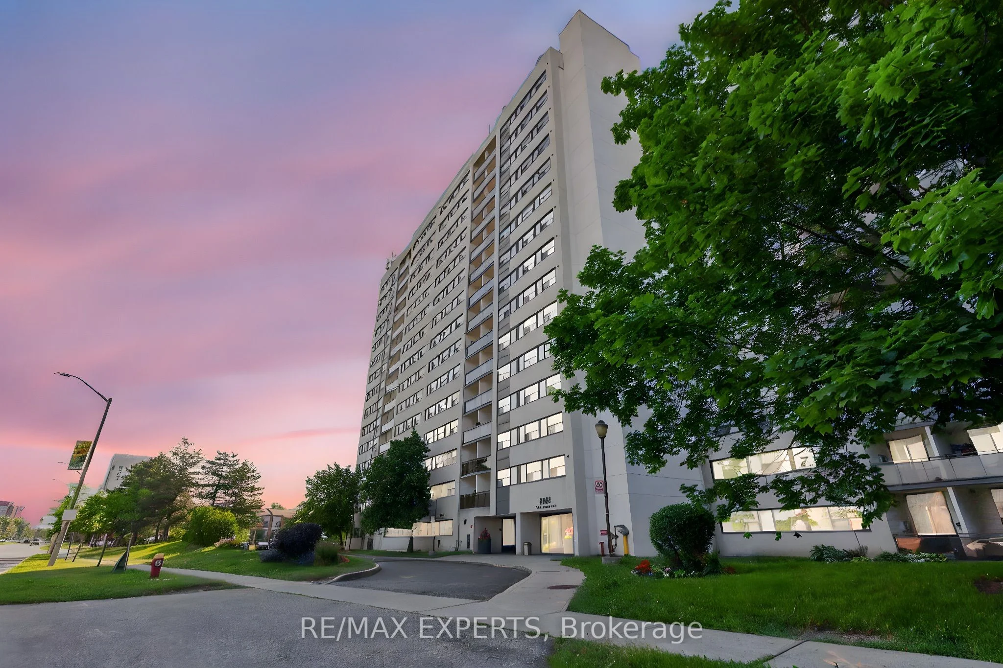 2900 BATTLEFORD Road 1212, Mississauga, ON L5N 2V9