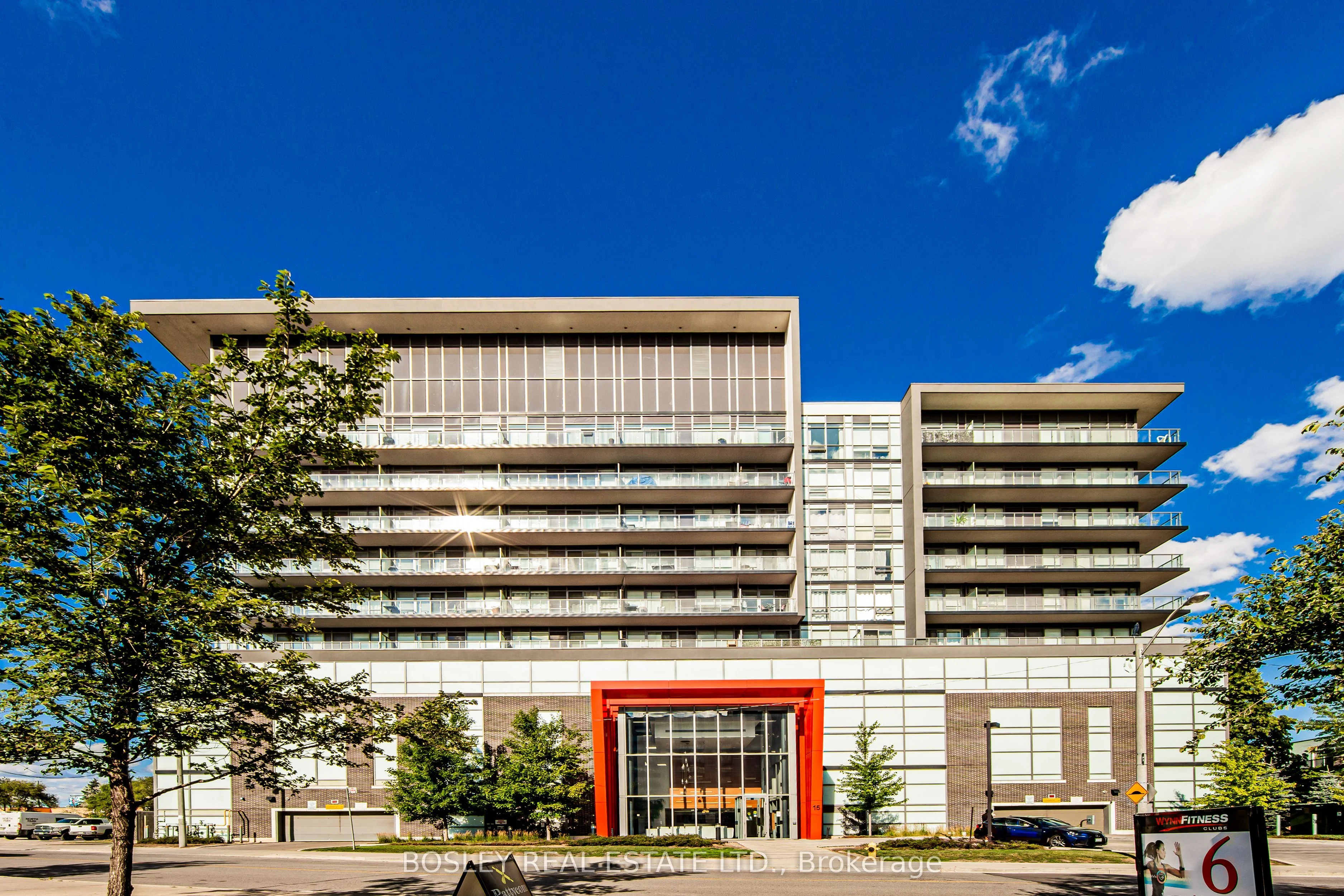 15 James Finlay Way 630, Toronto W05, ON M3M 0B3