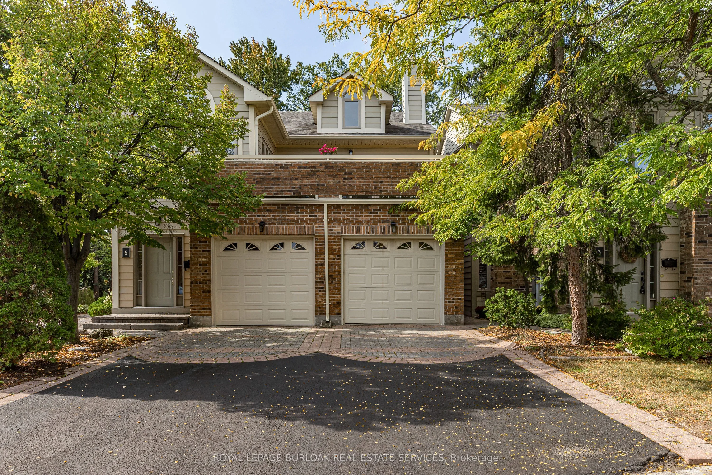 3230 New Street 5, Burlington, ON L7N 1M8