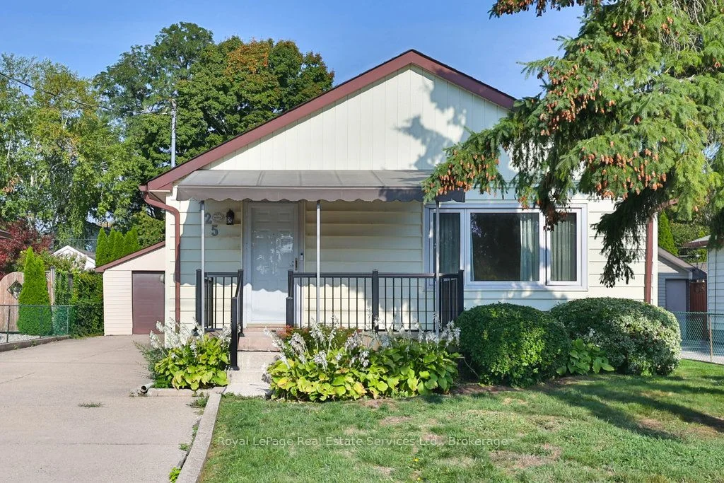125 Inglewood Drive, Oakville, On L6k 1w8