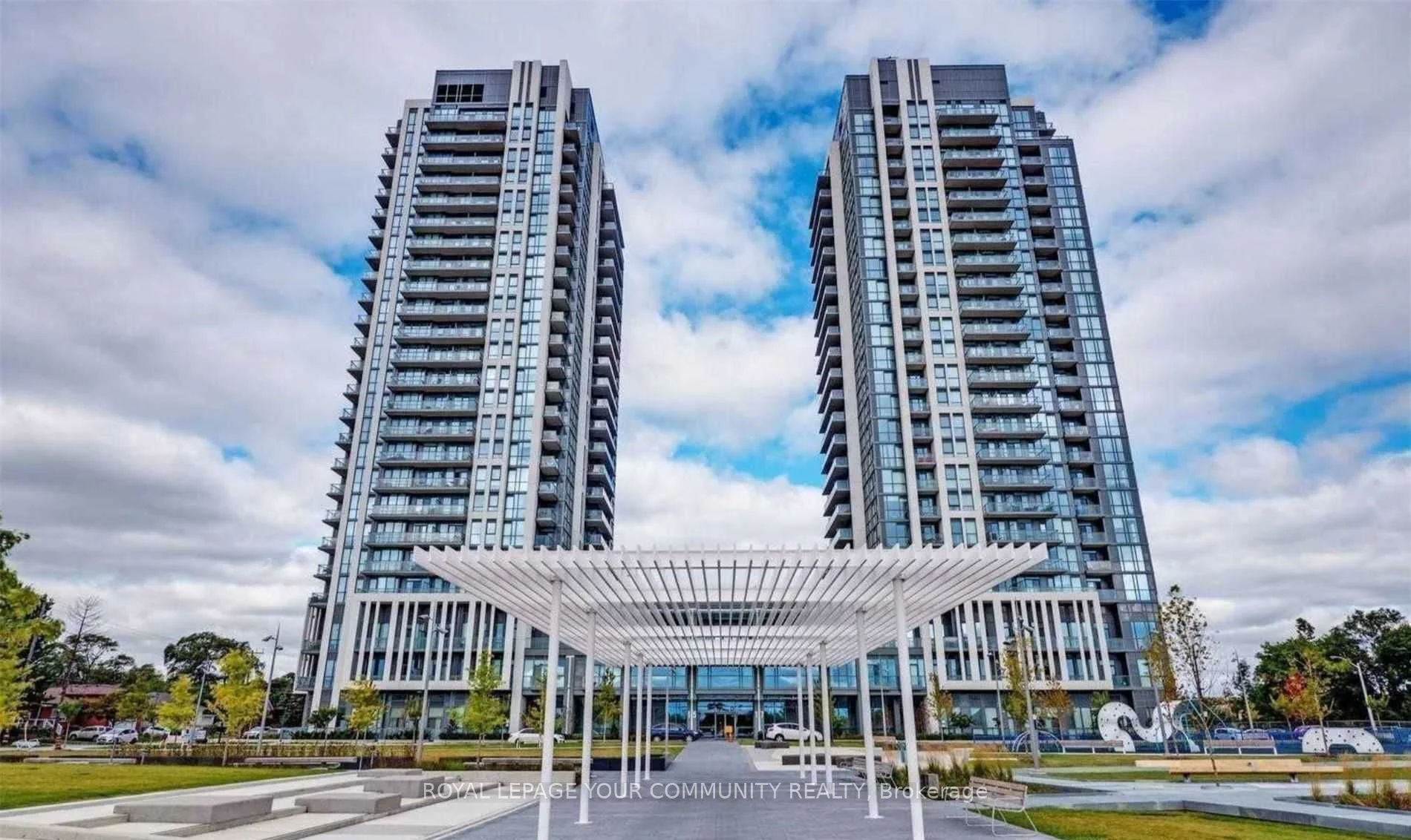 17 Zorra Street 710, Toronto W08, ON M8Z 0C8