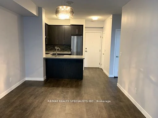 2081 Fairview Street 1802, Burlington, On L7r 0e4