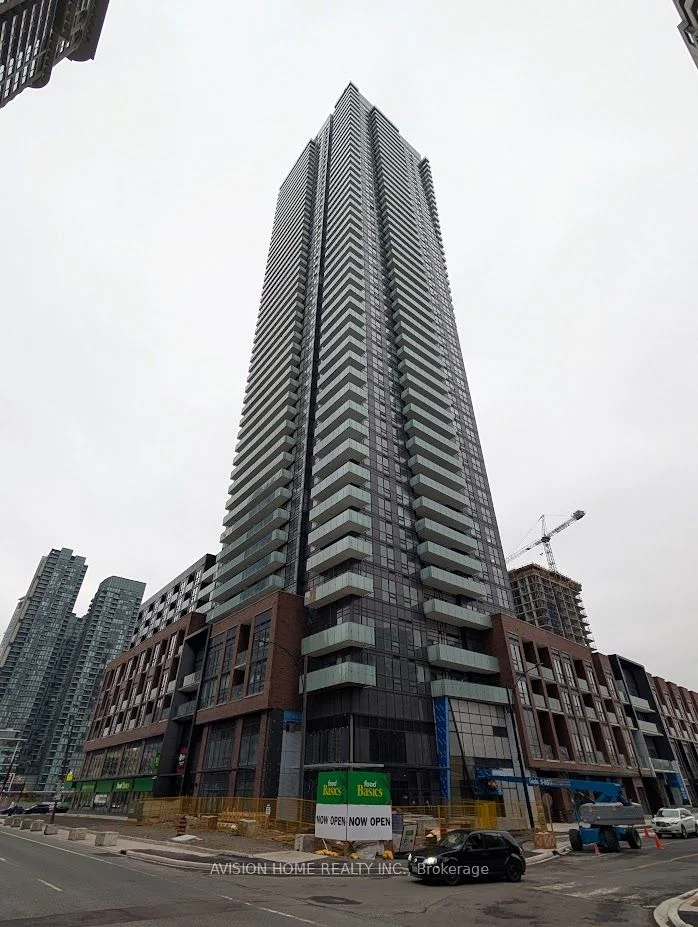 430 Square One Drive 418, Mississauga, ON L5B 0L6