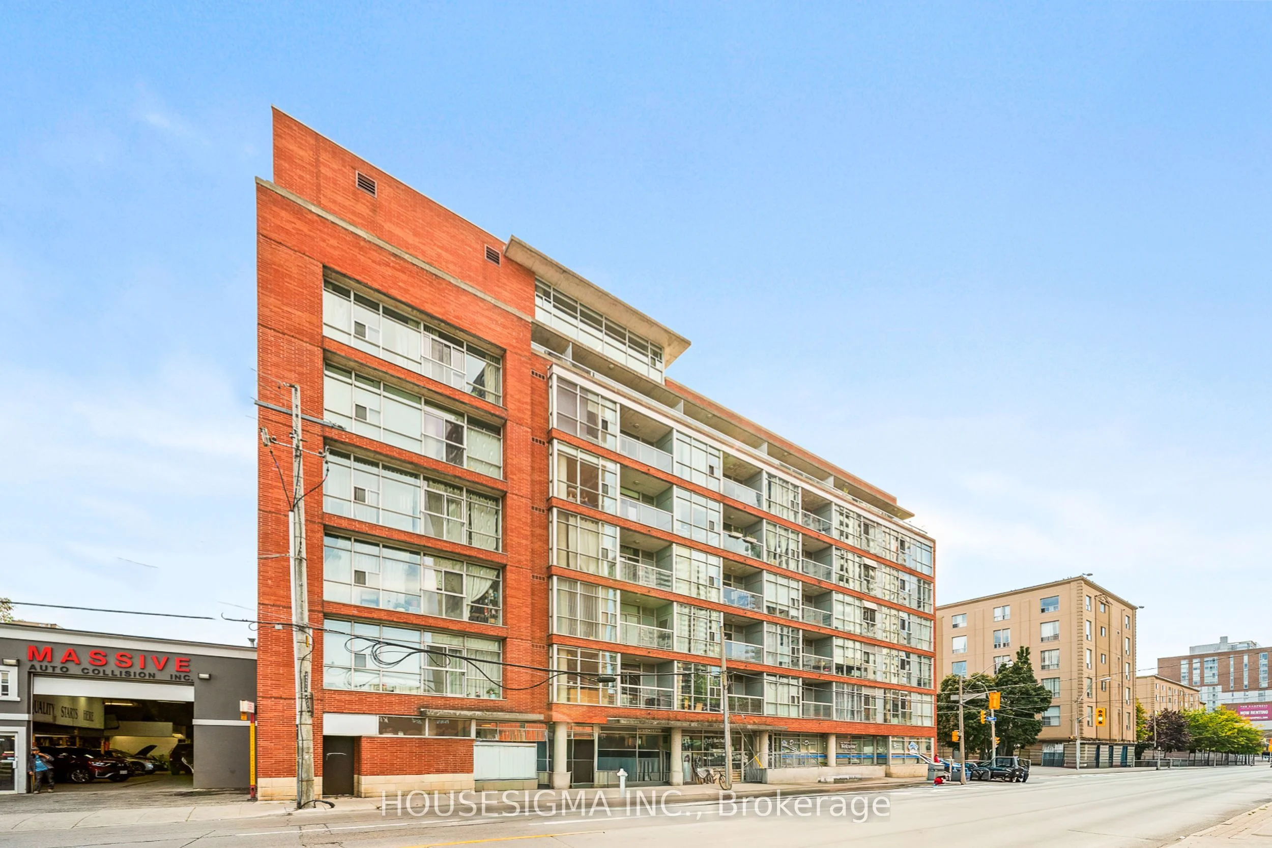 1375 Dupont Street 210, Toronto W02, ON M6H 4J8