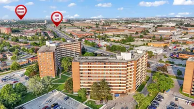 Condo Apartment in Mississauga