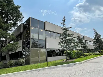 1900 Minnesota Court 125/127, Mississauga, On L5n 2w3