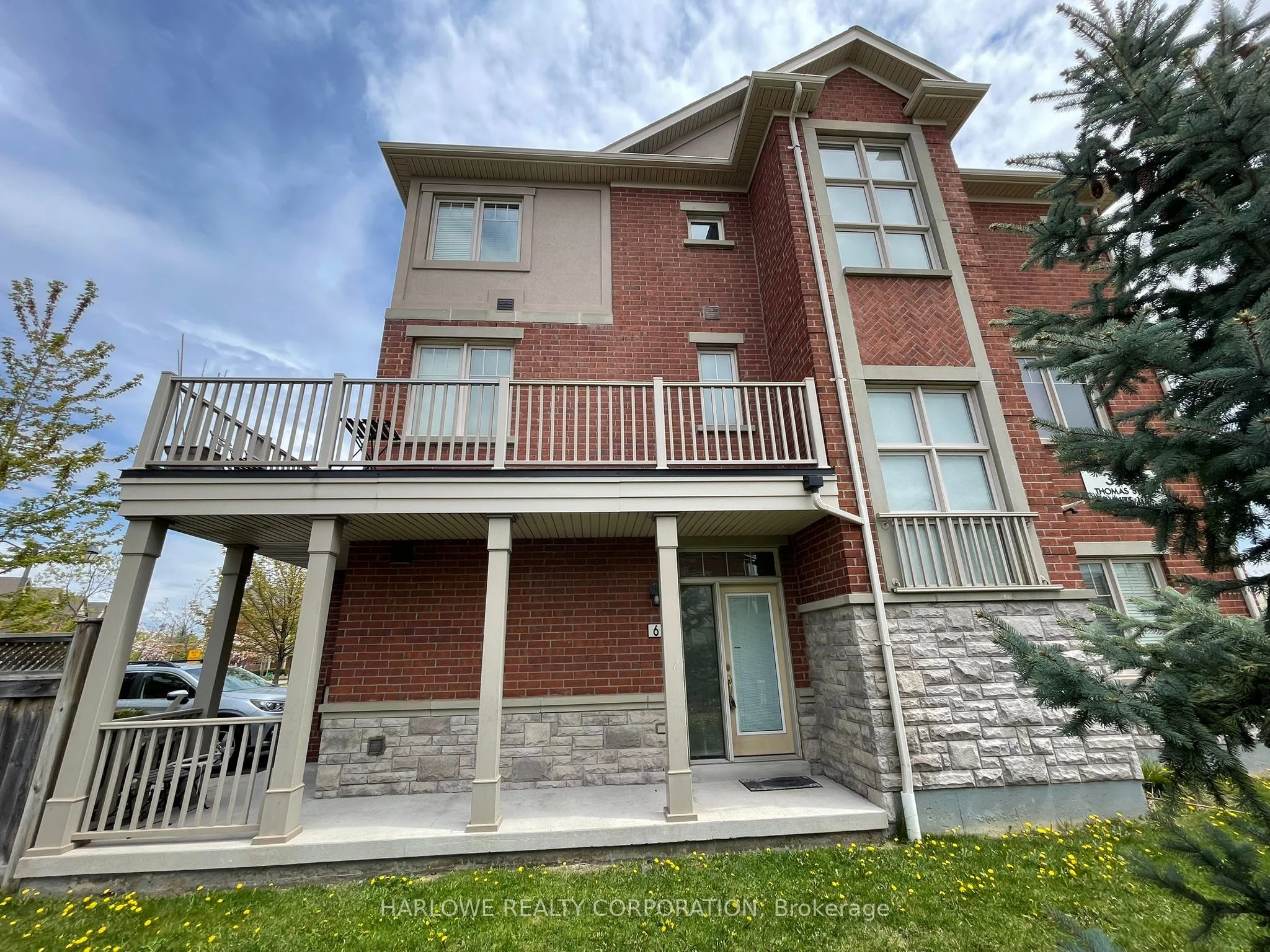 3265 Thomas Street 6, Mississauga, ON L5M 0M2