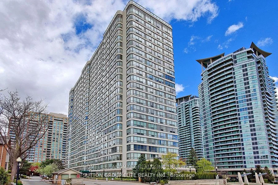 55 Elm Drive W 1002, Mississauga, ON L5B 3Z3