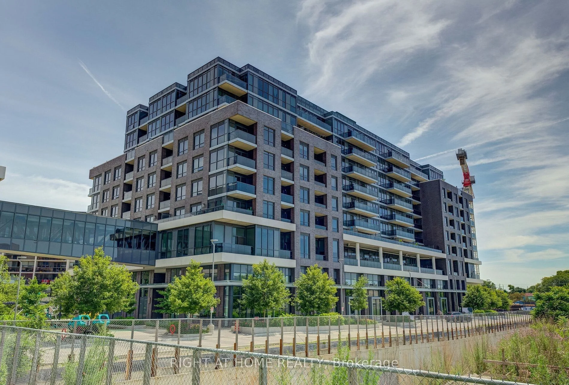 10 Gibbs Road 415, Toronto W08, ON M9B 6L6