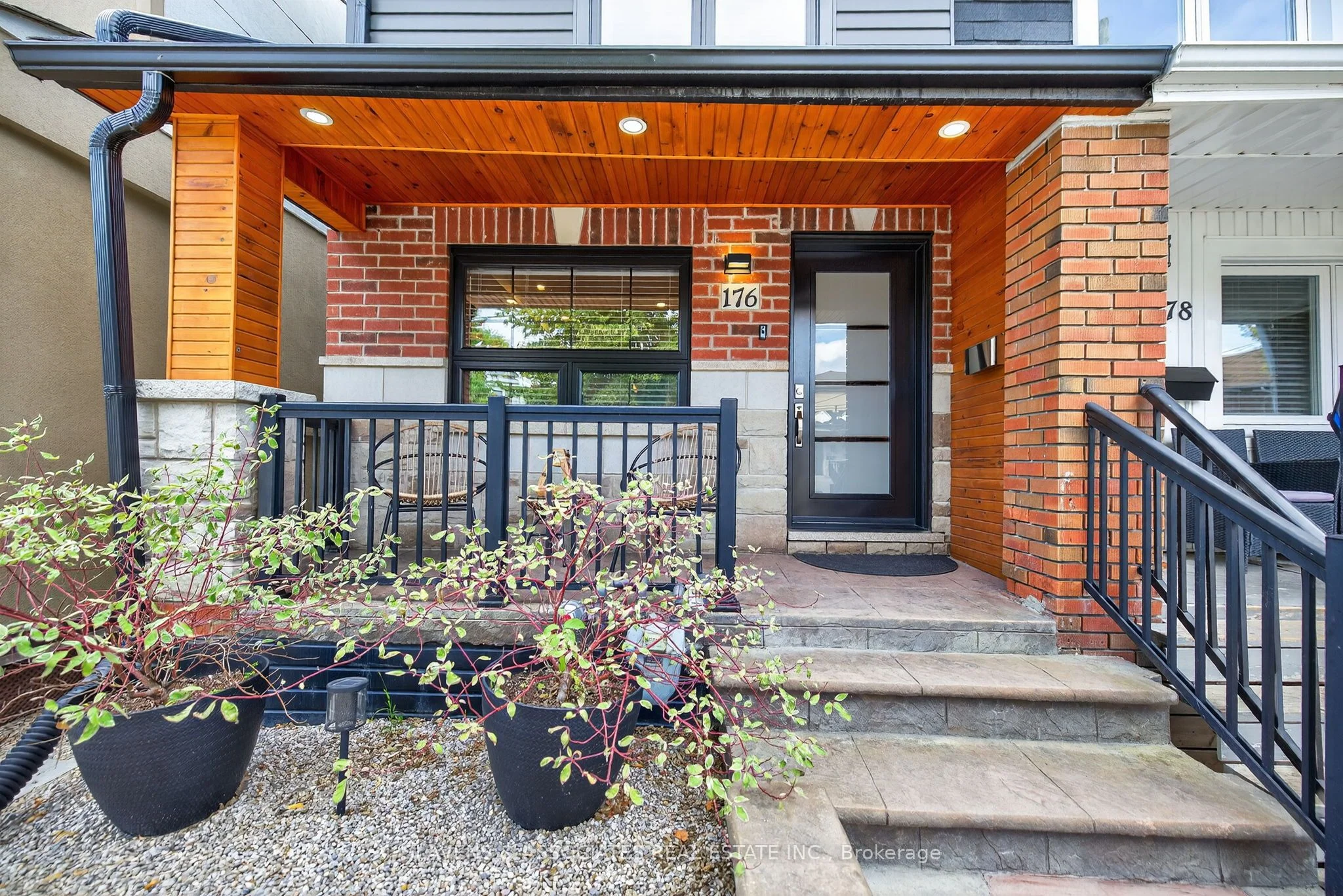 176 Rosethorn Avenue, Toronto W03, ON M6N 3L4