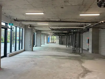 2485 Eglinton Avenue W 5, Mississauga, On L5m 2t1