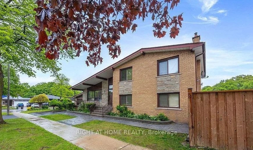 Detached in Toronto
