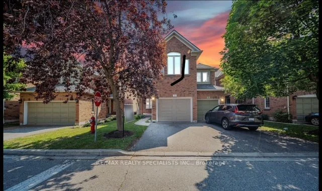 2665 Thomas Street 8, Mississauga, ON L5M 6G4