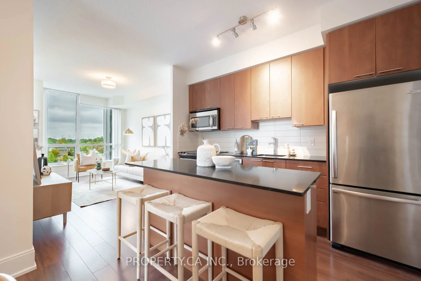 15 Viking Lane 704, Toronto W08, On M9b 0a4