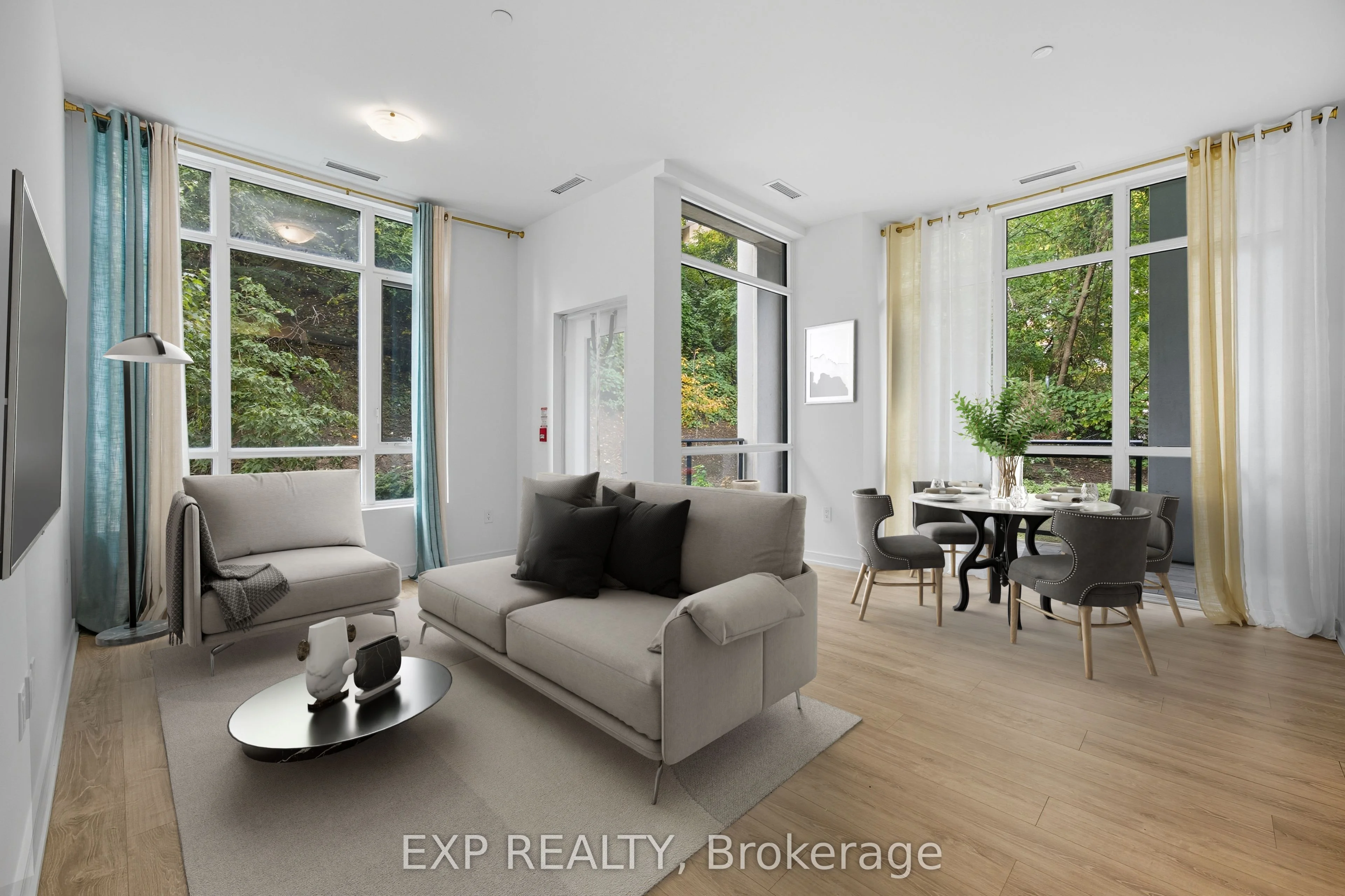 25 neighbourhood Lane 107, Toronto W07, ON M9Y 0C4