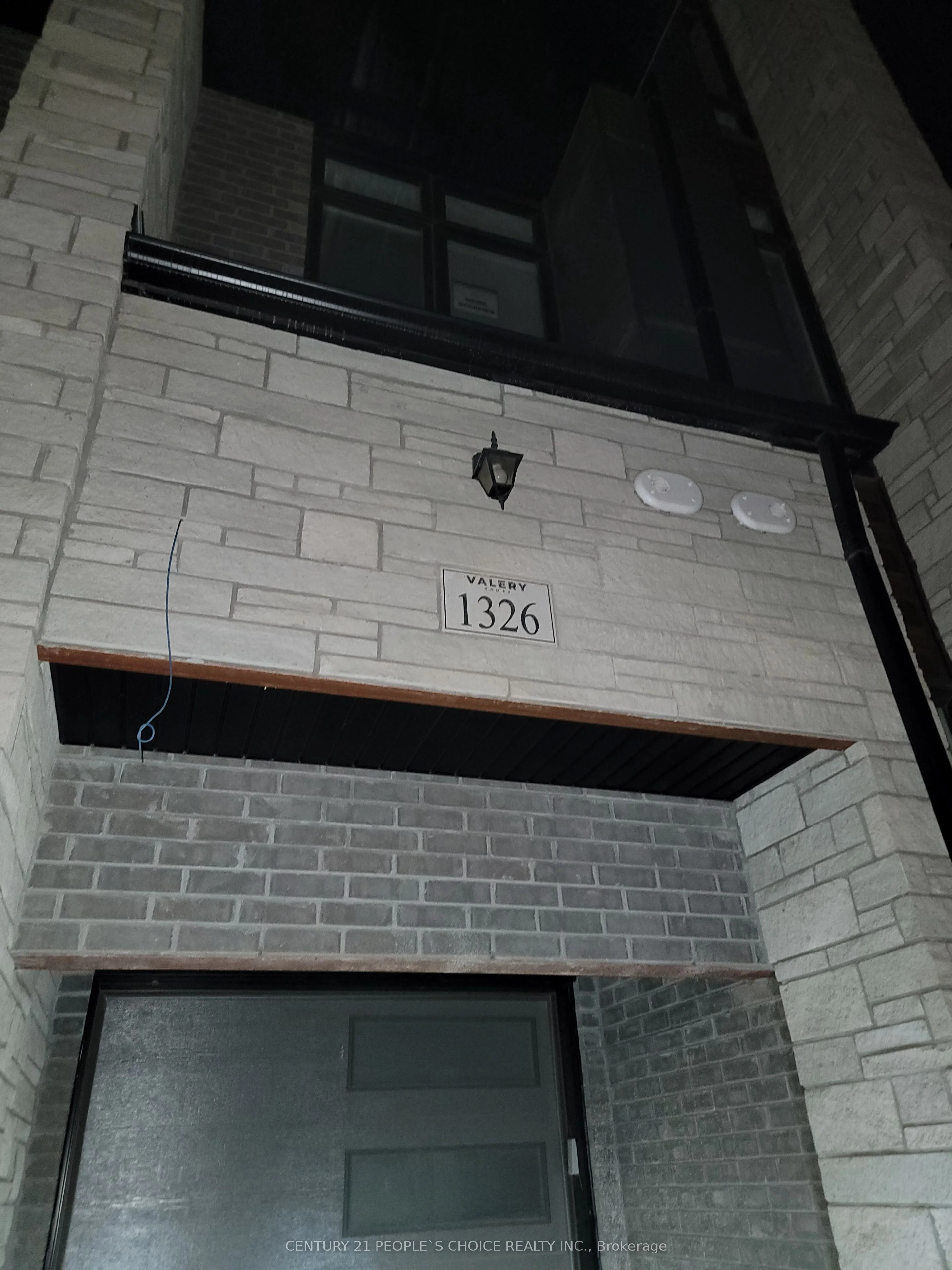 1326 Anthonia Trail Upper Lvl, Oakville, ON L6H 7Y6