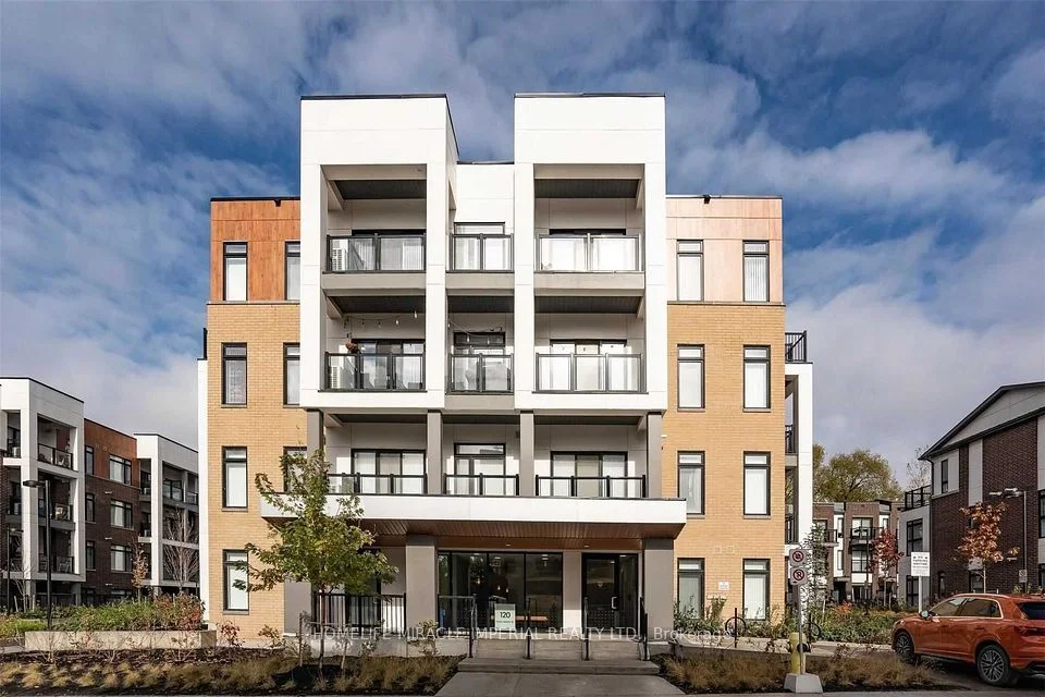120 Canon Jackson Drive 302, Toronto W04, ON M6M 0B8