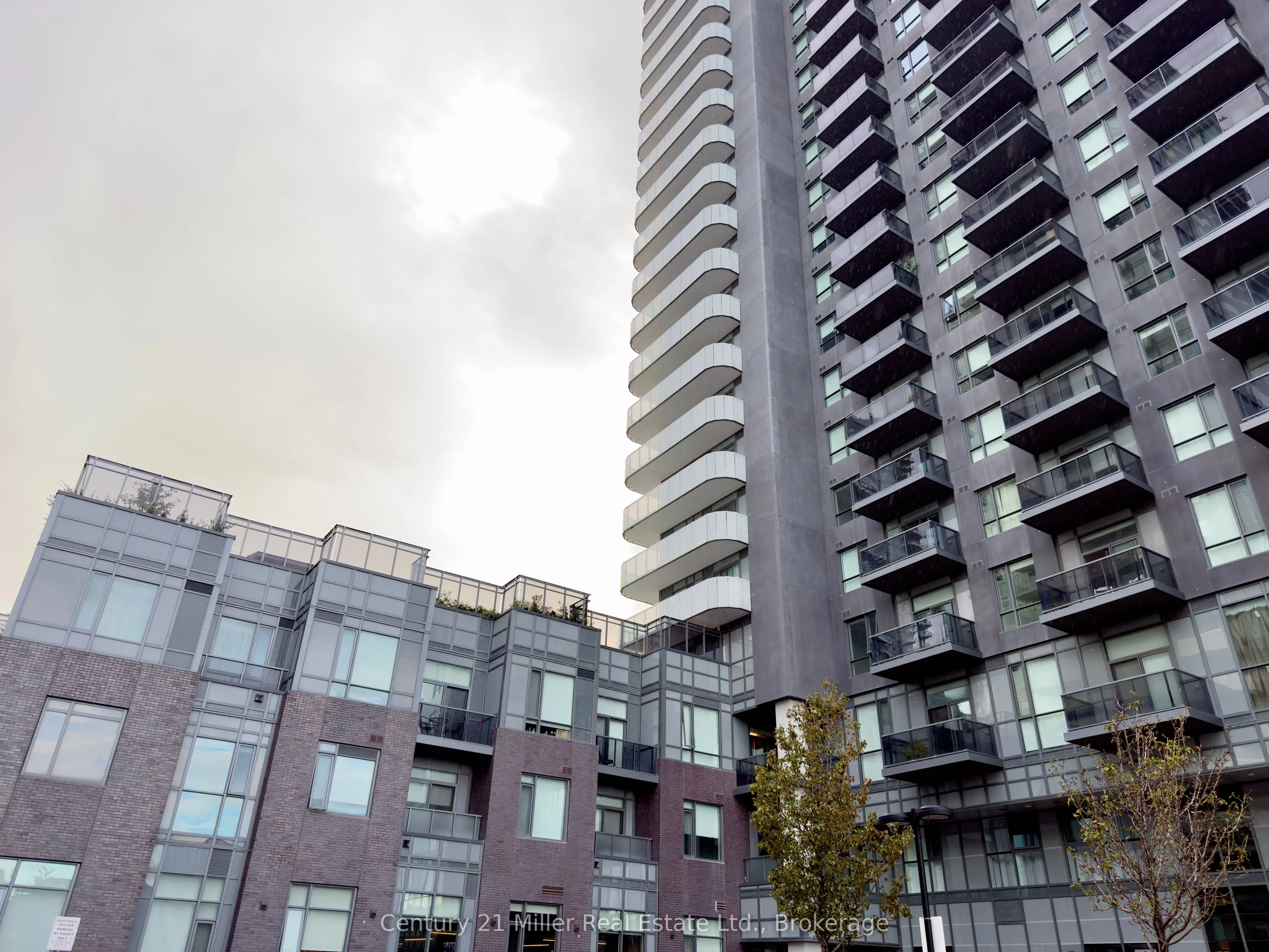 8 Nahani Way 3002, Mississauga, ON L4Z 0C6