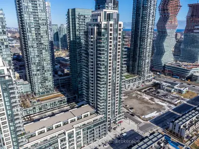 4055 Parkside Village Drive 508, Mississauga, ON L5B 0K8