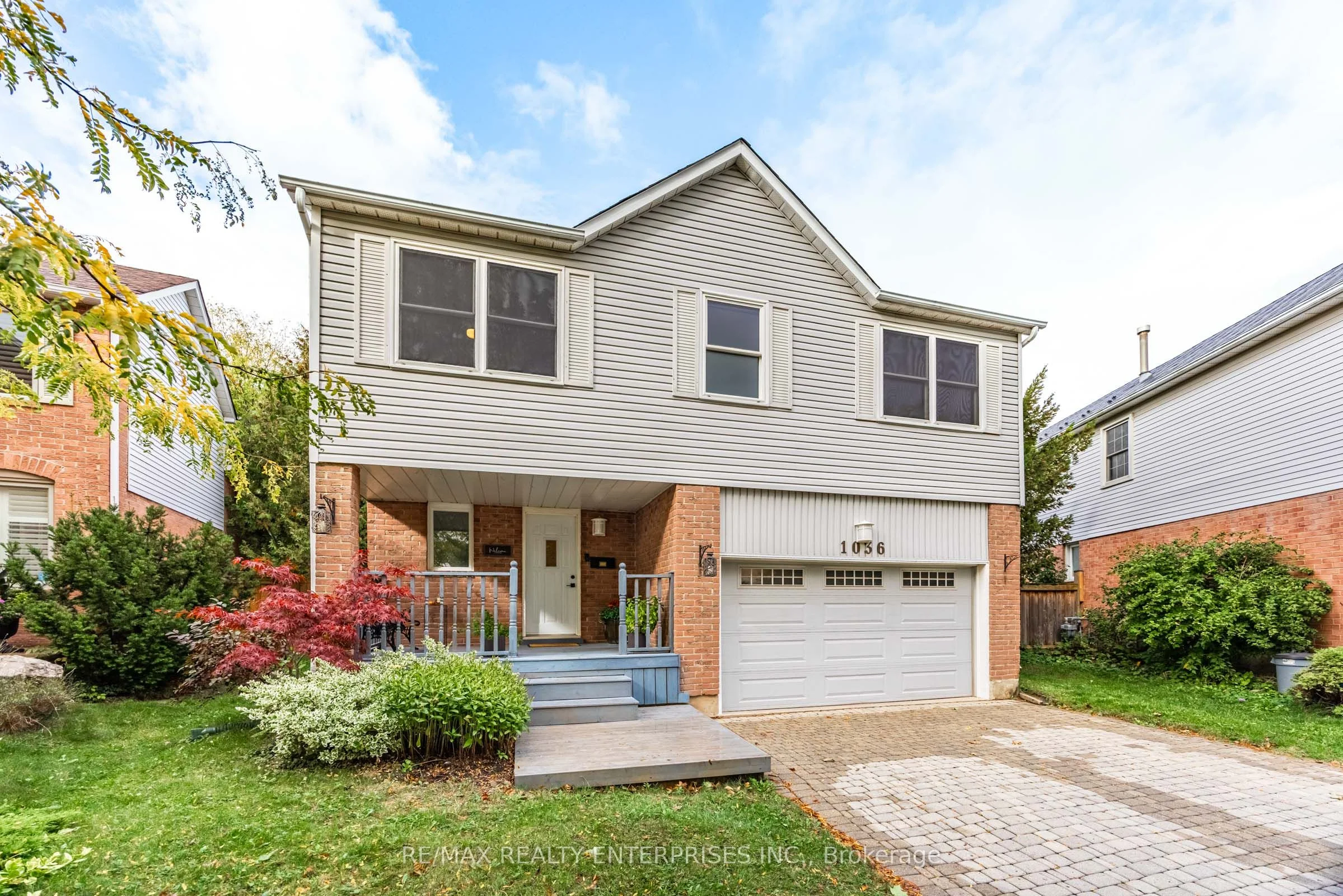 1036 Bridlewood Trail, Oakville, ON L6M 2K5