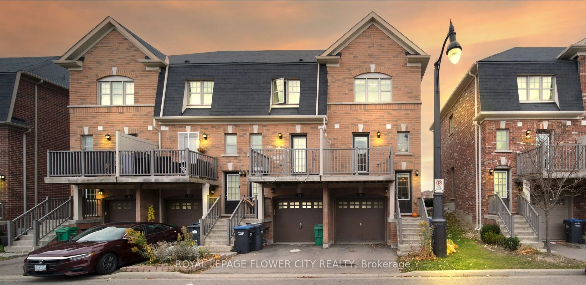 Condo Townhouse in Brampton