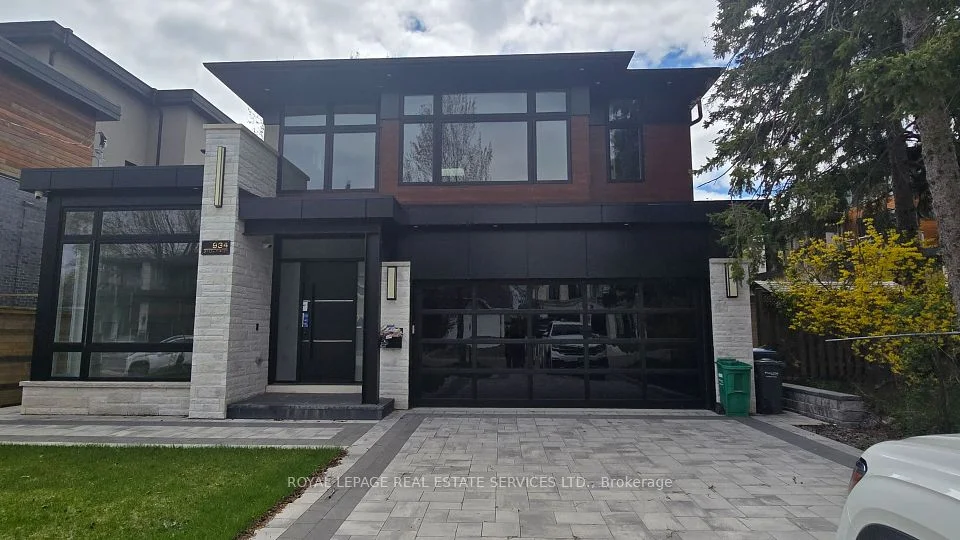 934 Goodwin Road, Mississauga, ON L5G 4K1