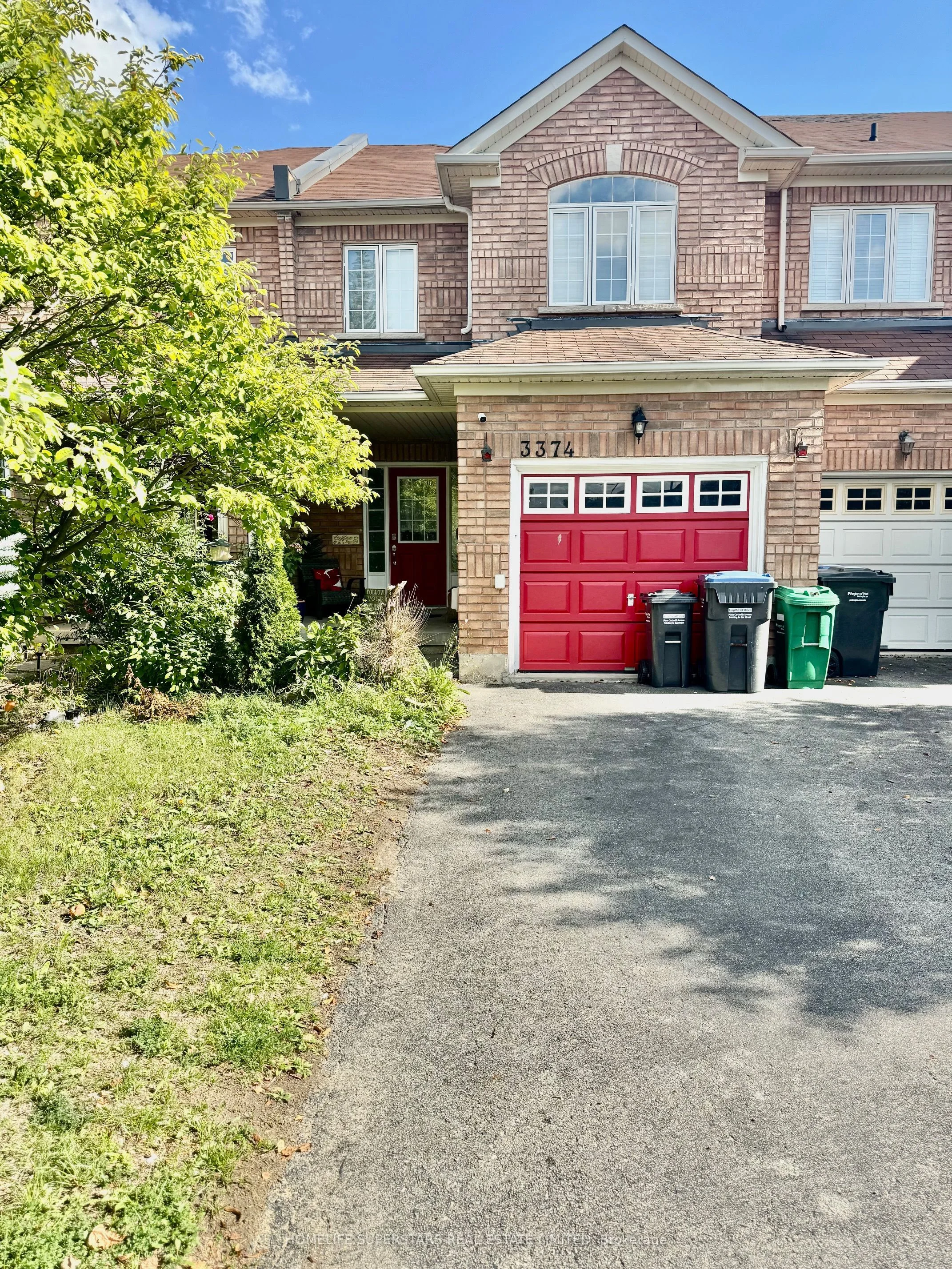 3374 Angel Pass Drive, Mississauga, ON L5M 7K5
