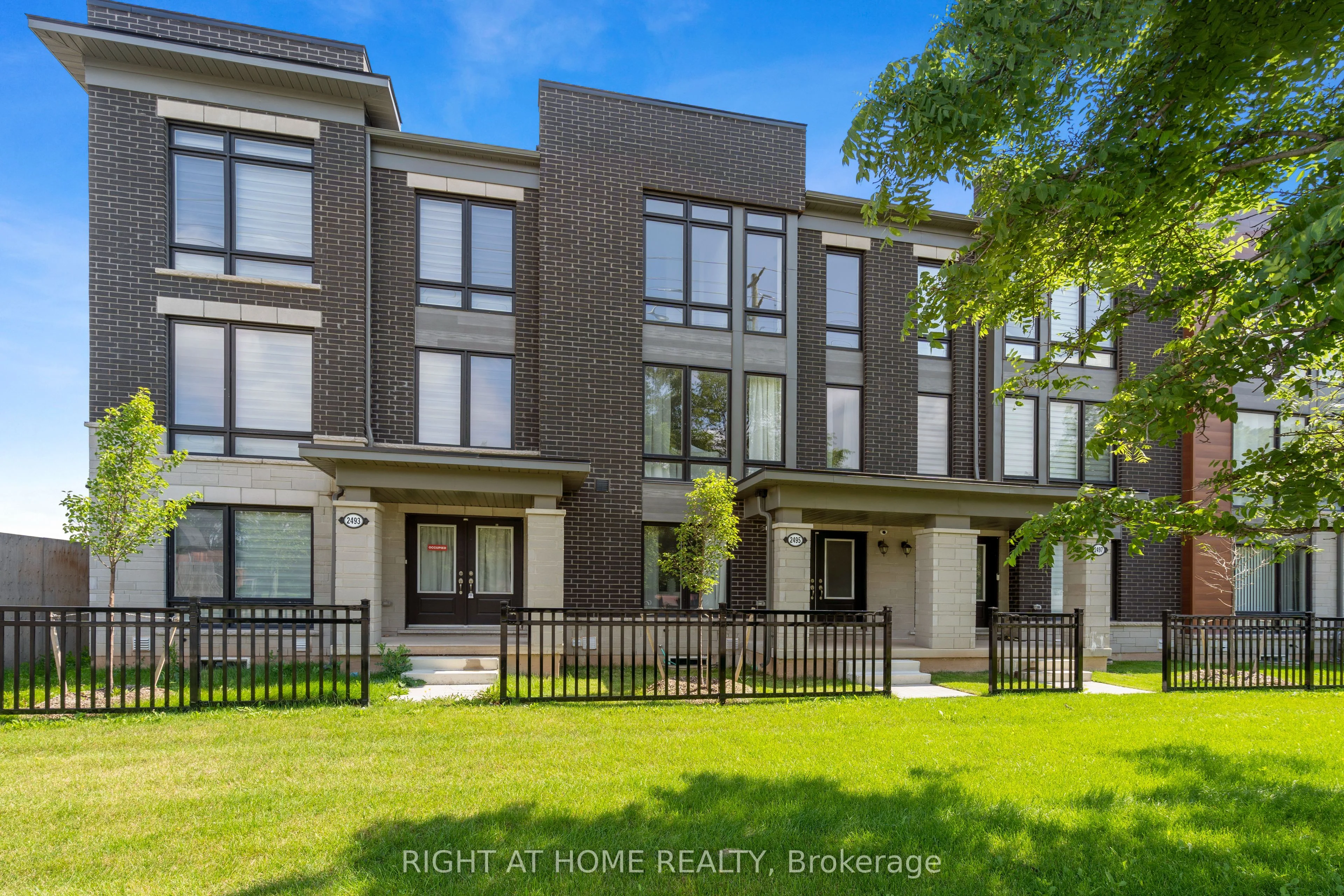 2495 Littlefield Crescent, Oakville, On L6m 5l9