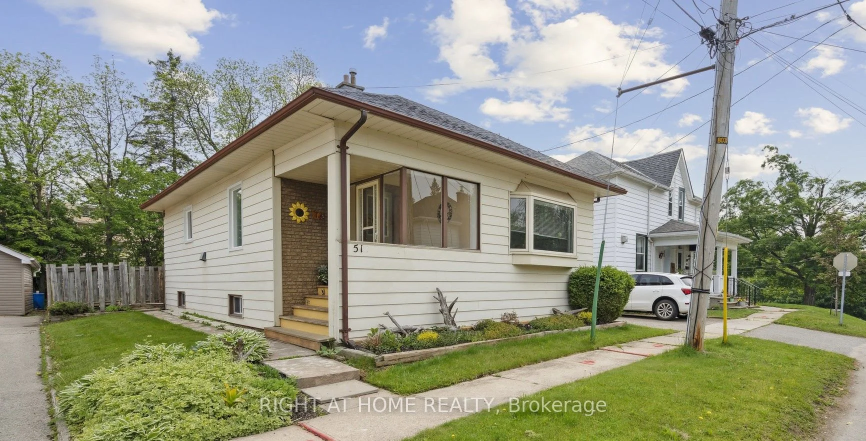 51 Frederick Street S, Halton Hills, ON L7J 2B9