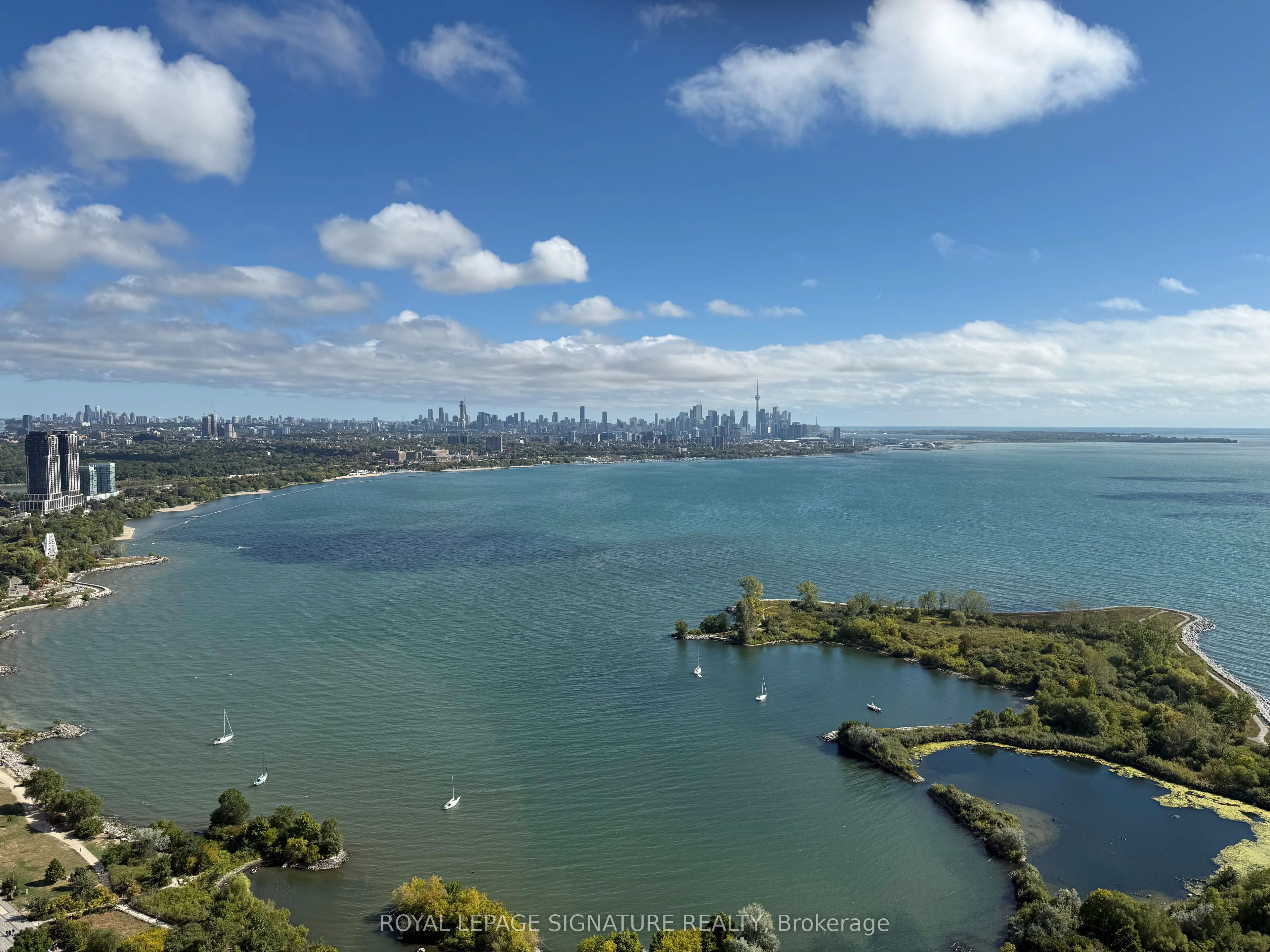 20 Shore Breeze Drive 4406, Toronto W06, ON M8V 0C7