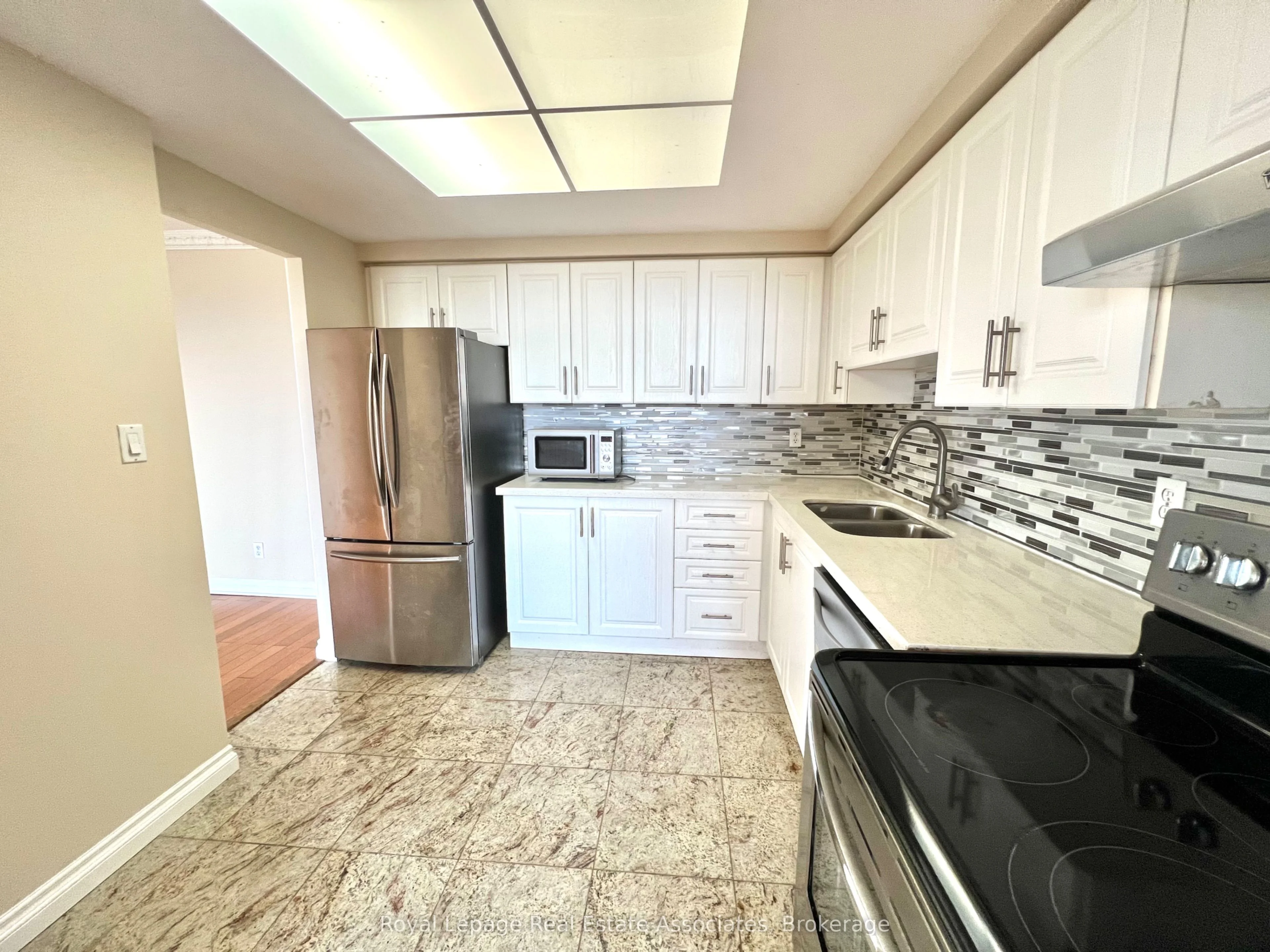 Condo Apartment in Mississauga