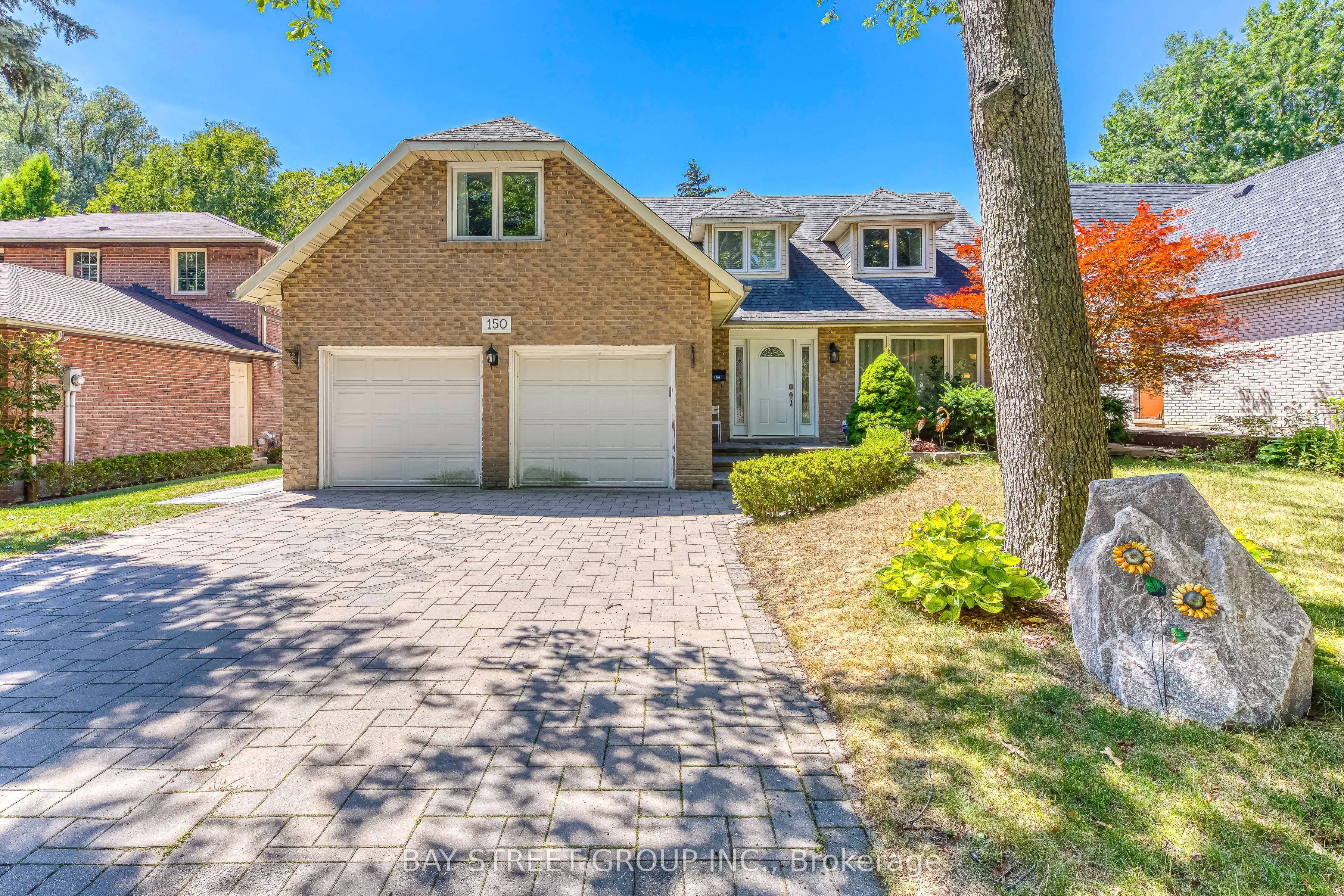 150 Digby Road, Oakville, ON L6J 6B8